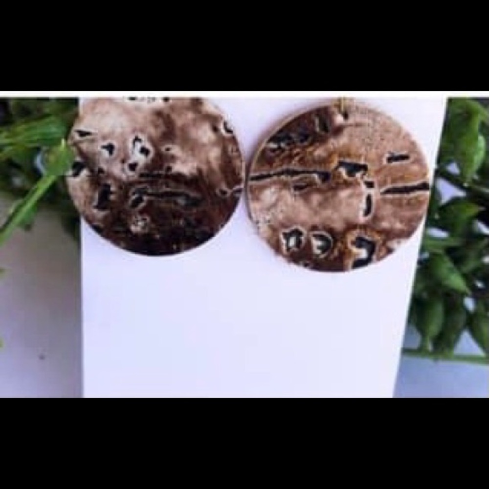 MARBLE PRINT 1” MINI GENUINE LEATHER EARRINGS